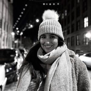 Hey there, I’m Andrea. Nice to meet you ✨